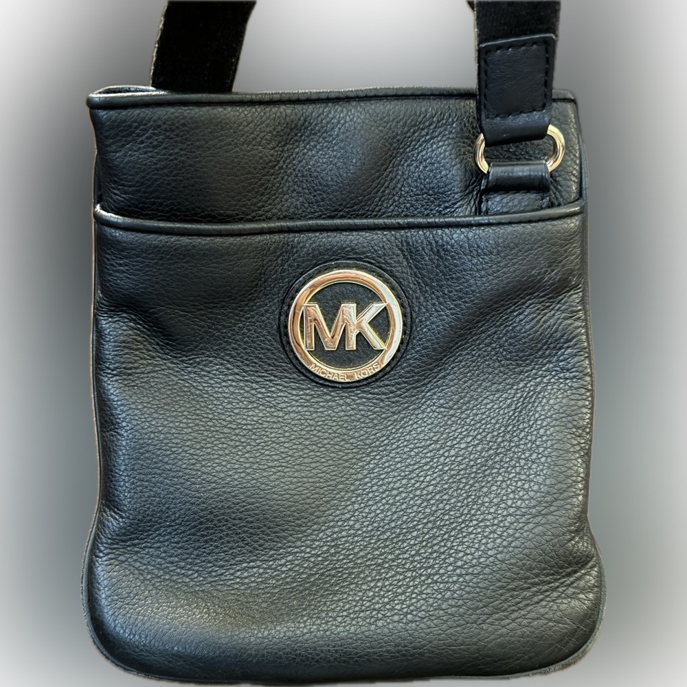 MICHAEL Michael Kors black Purse with Adjustable Strap